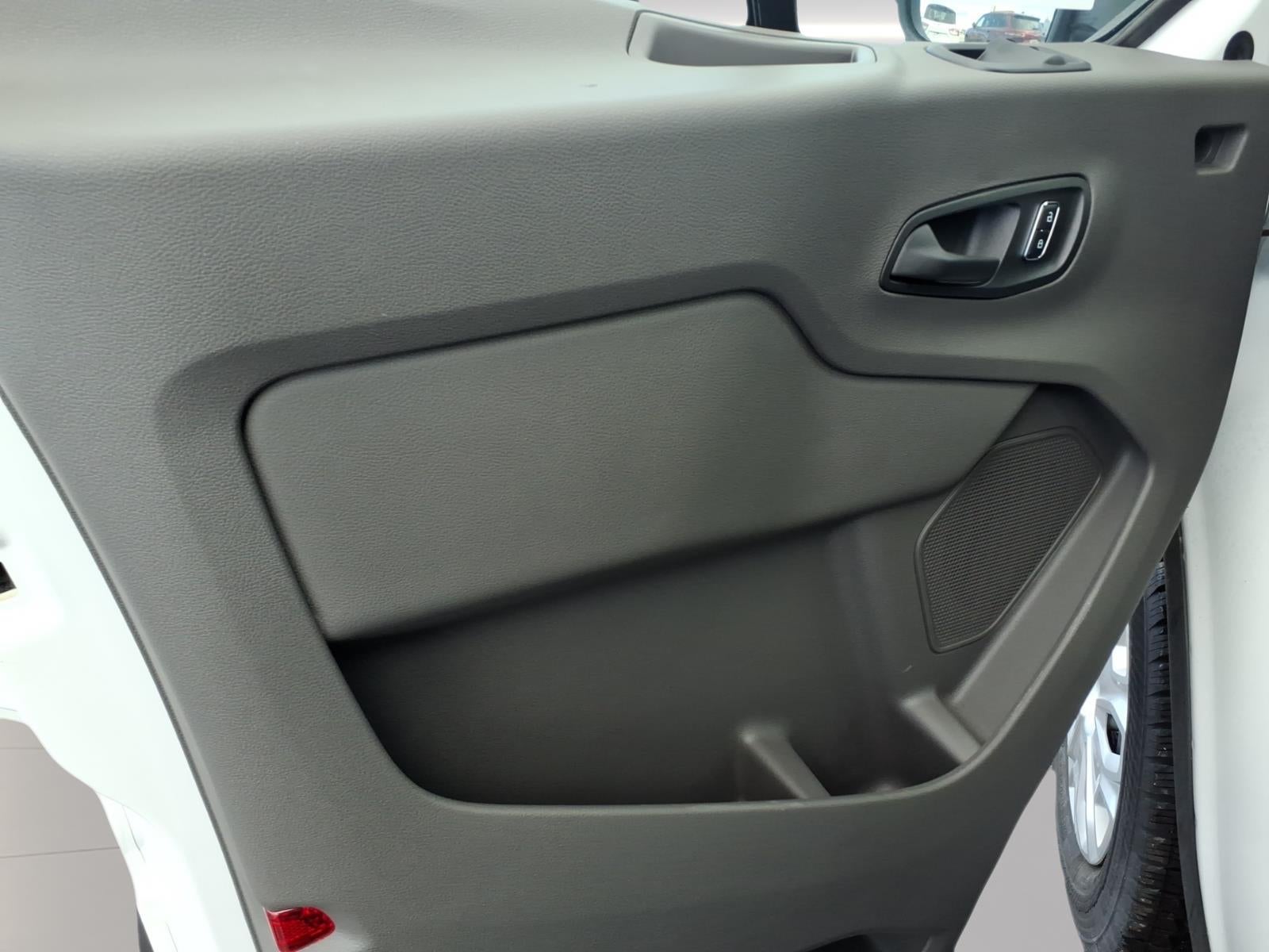 2024 Ford Transit XLT