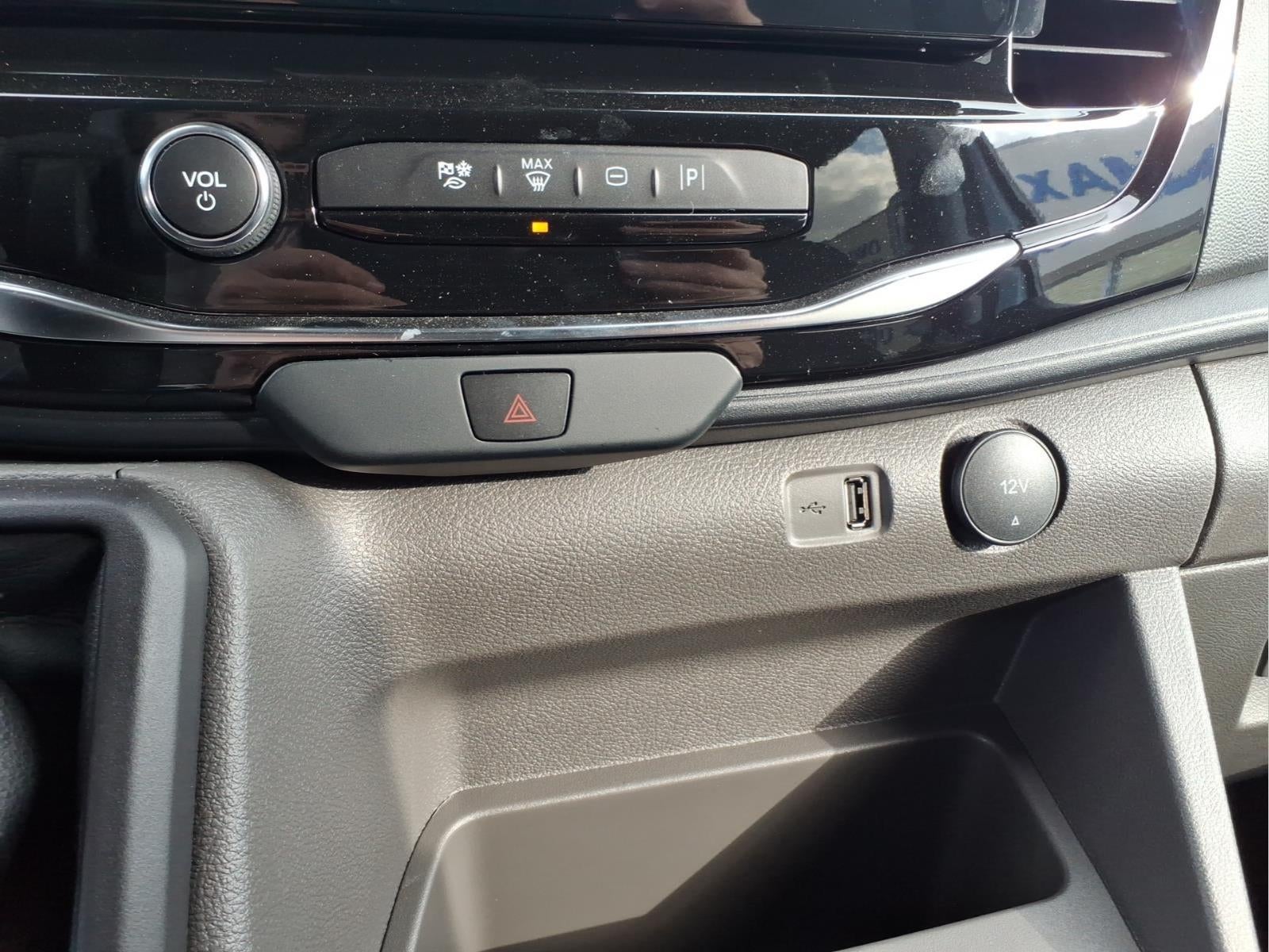 2024 Ford Transit XLT