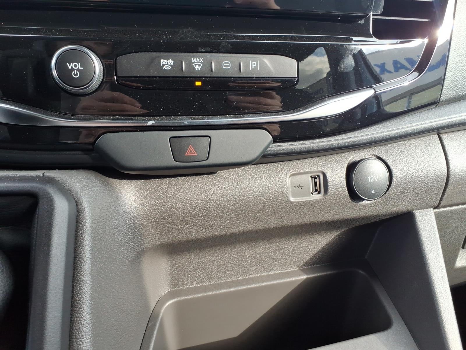 2024 Ford Transit XLT