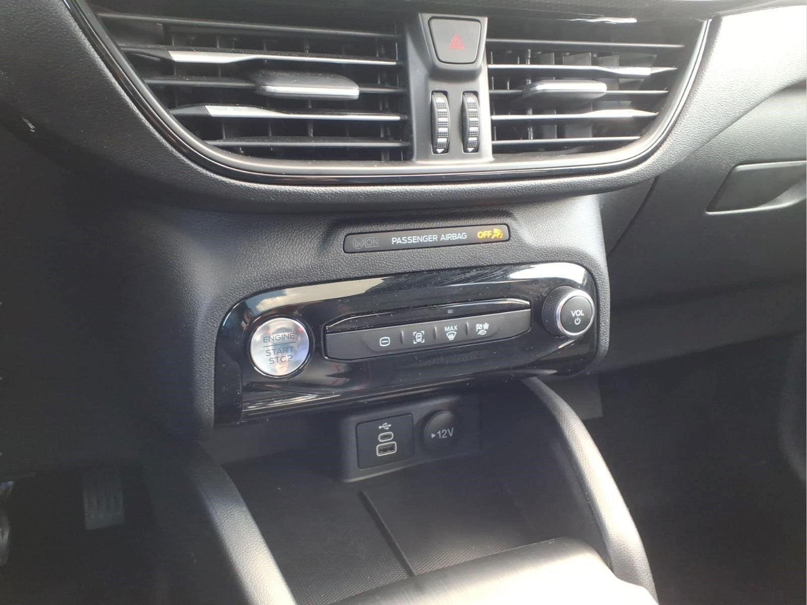 2025 Ford Escape Hybrid ST-Line Select