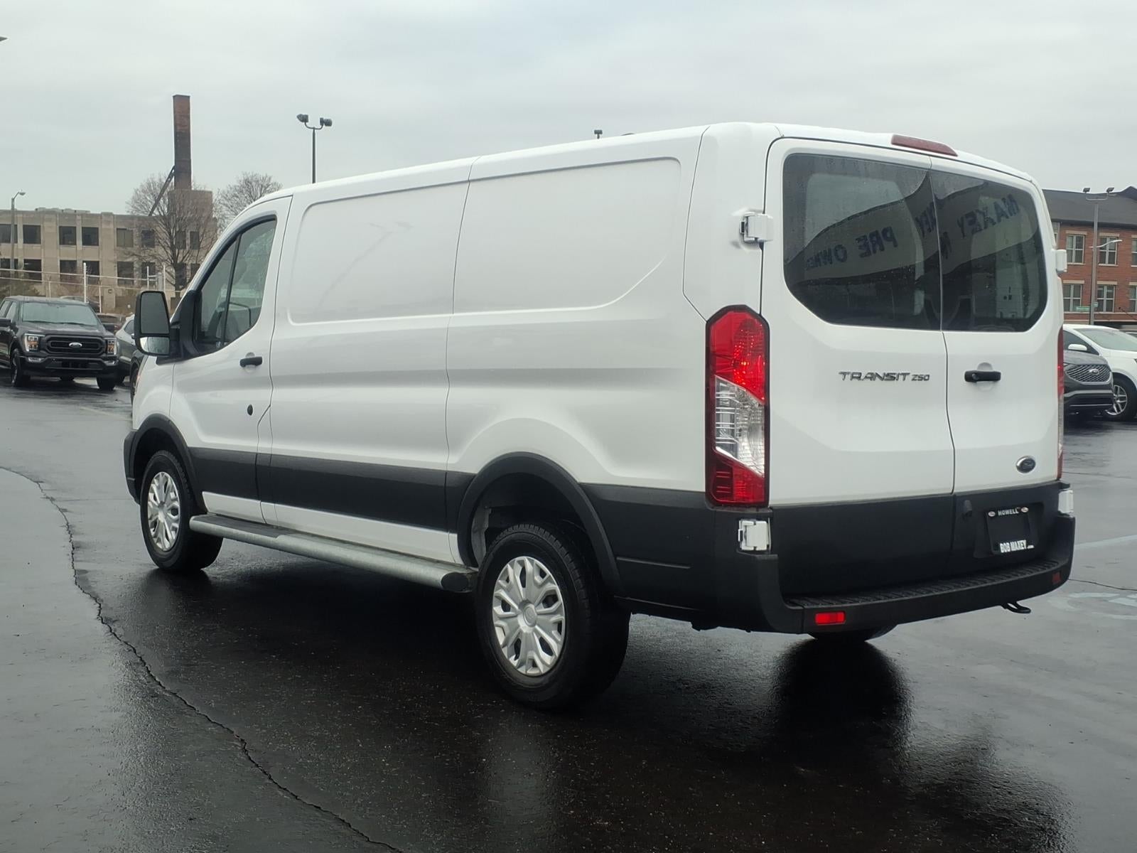 2024 Ford Transit Base