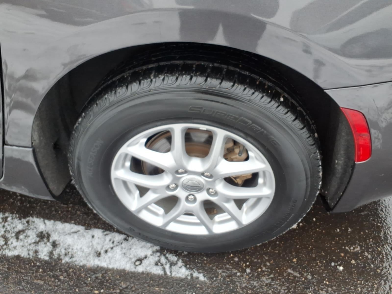 2023 Chrysler Voyager LX