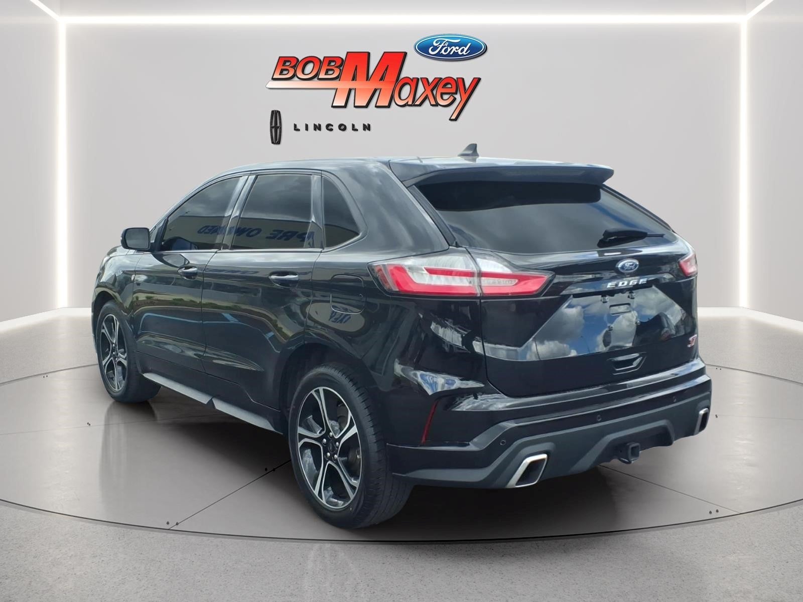 2023 Ford Edge ST