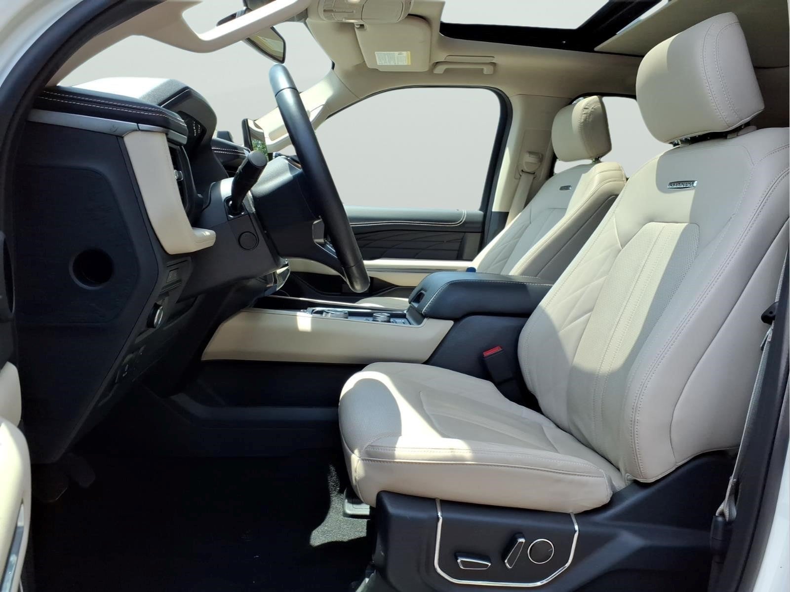 2024 Ford Expedition MAX Platinum