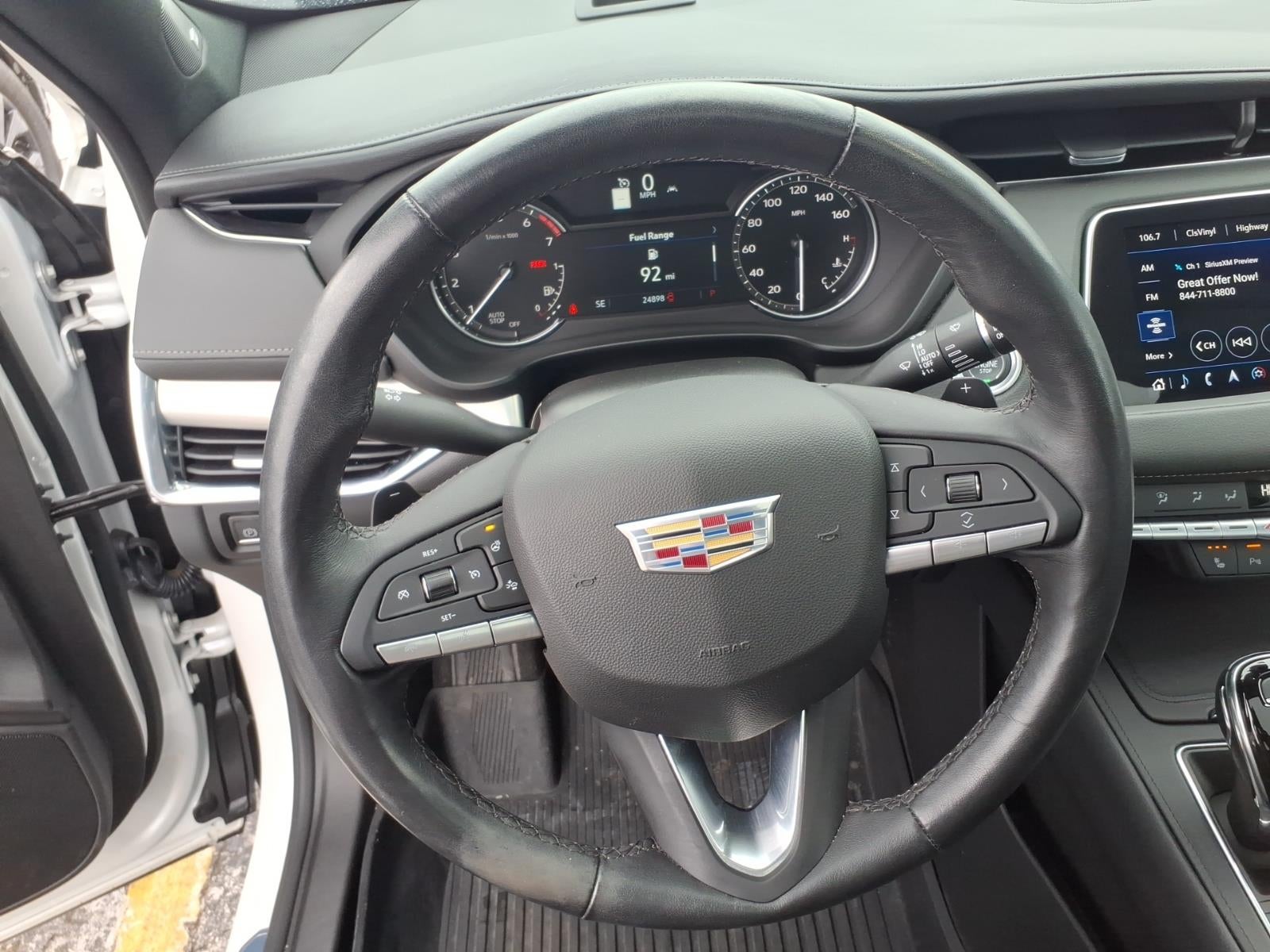 2023 Cadillac XT4 Premium Luxury