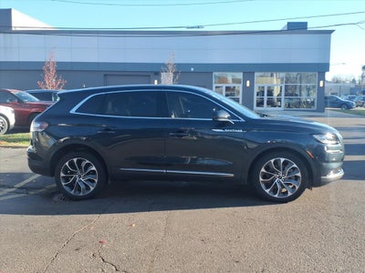 2022 Lincoln Nautilus Reserve