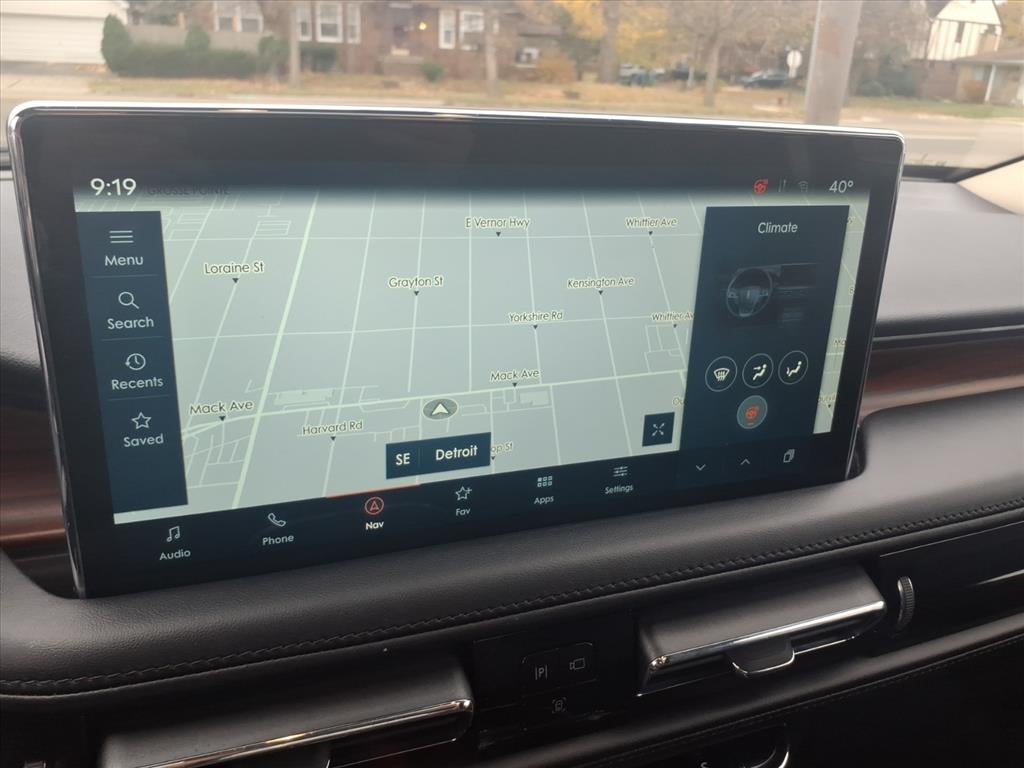 2022 Lincoln Nautilus Reserve