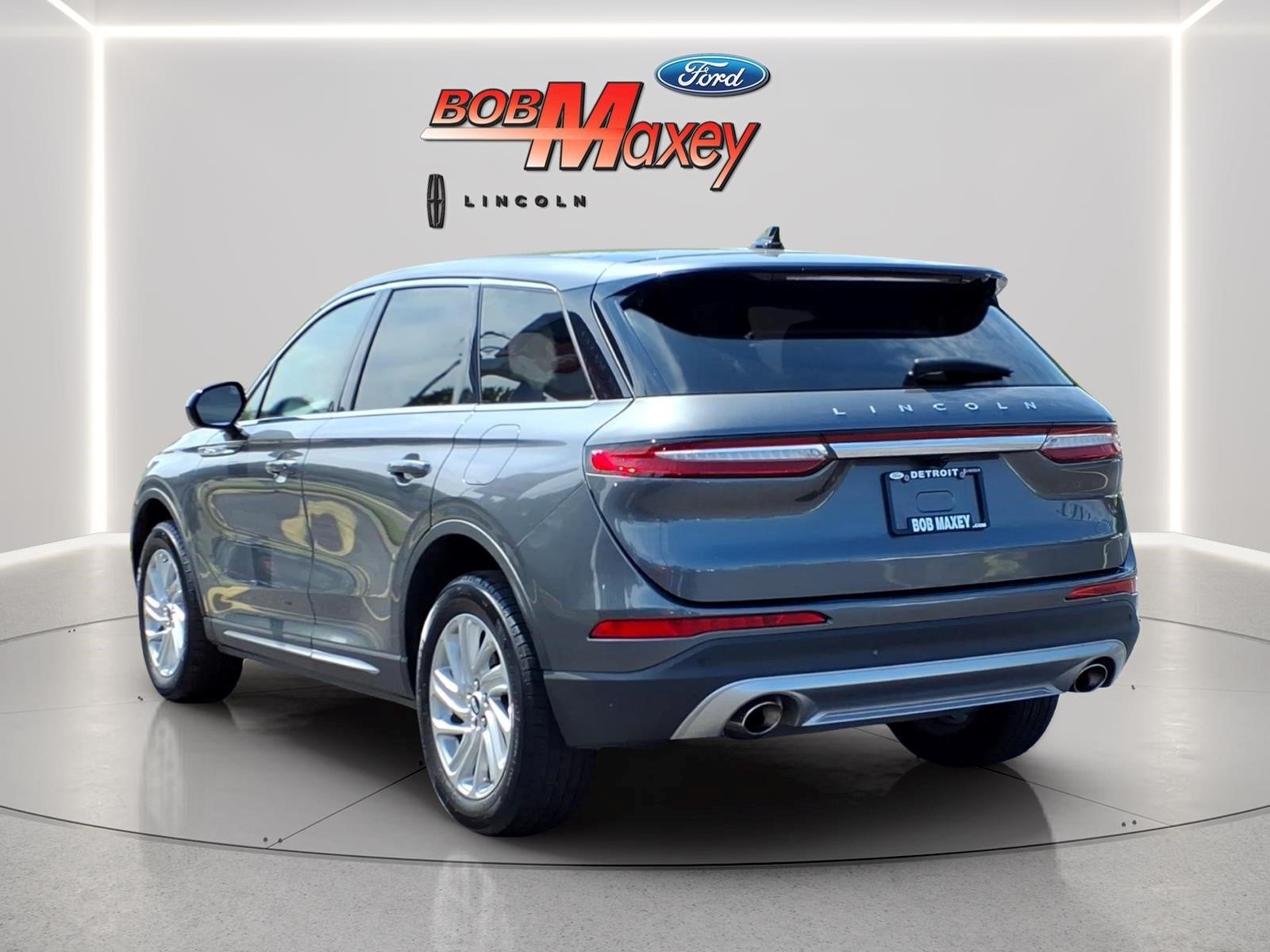 2023 Lincoln Corsair Standard