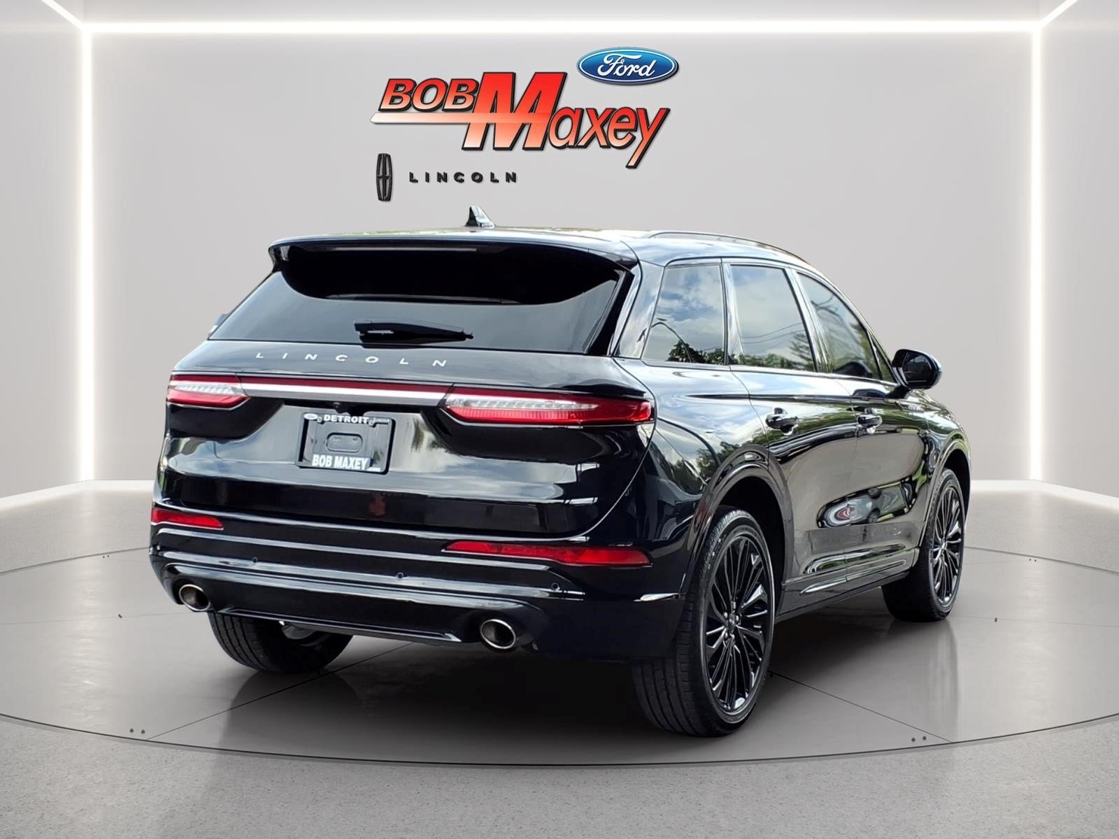 2025 Lincoln Corsair Premiere