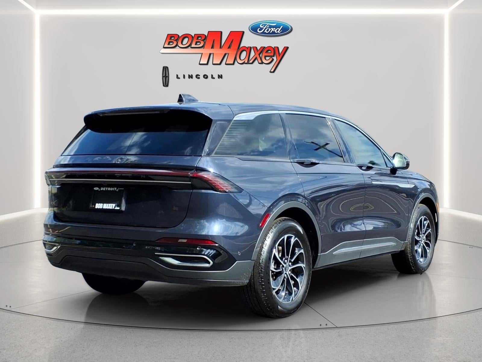 2024 Lincoln Nautilus Hybrid Premiere