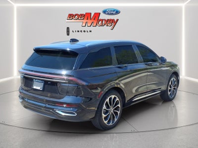 2024 Lincoln Nautilus Reserve