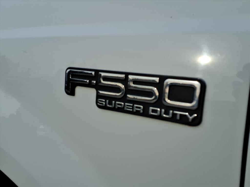 1999 Ford F-550SD XL DRW