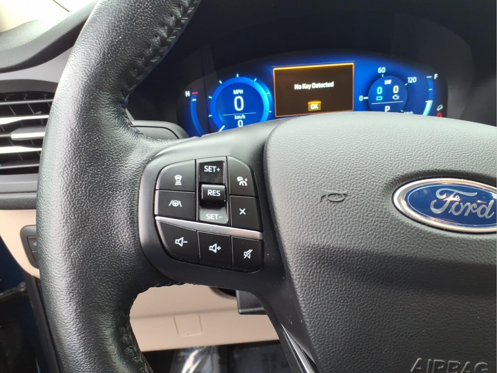 2020 Ford Escape Hybrid Titanium