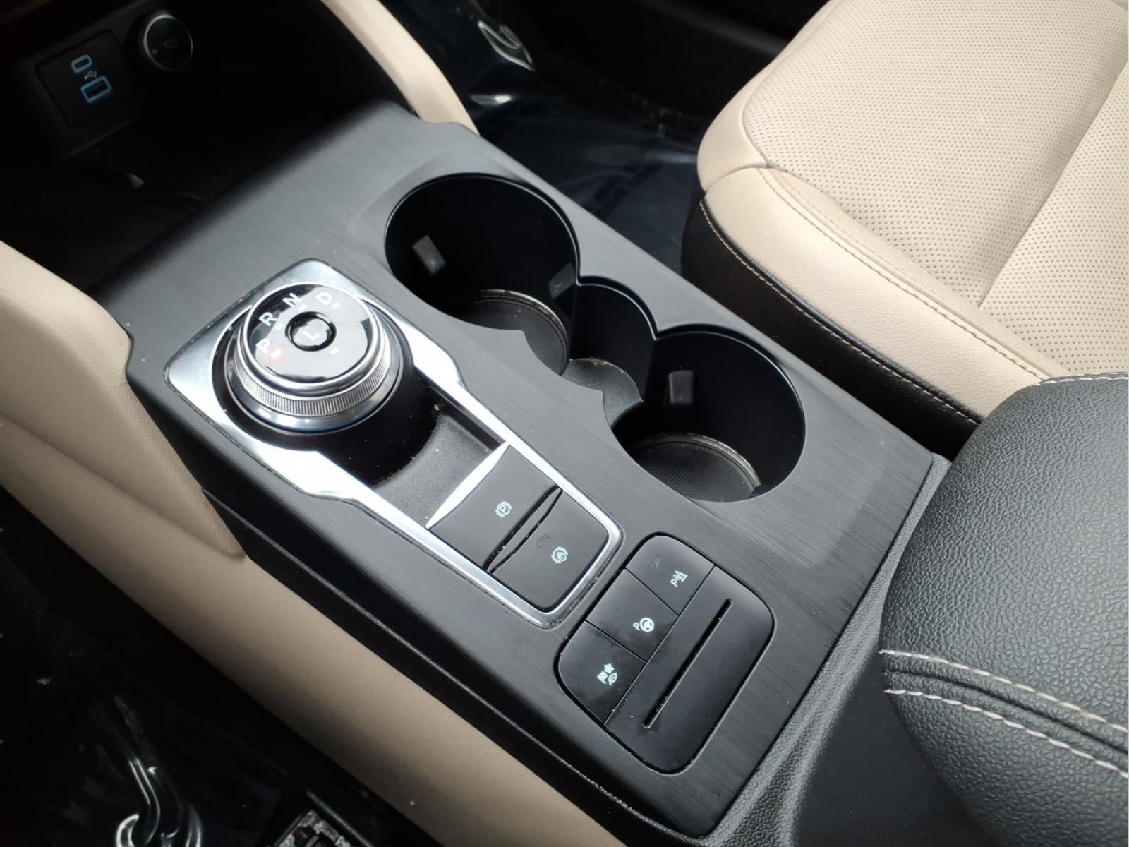 2020 Ford Escape Hybrid Titanium