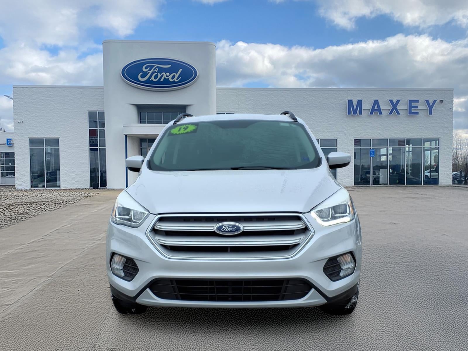 Used 2019 Ford Escape SEL with VIN 1FMCU9HD7KUA26471 for sale in Fowlerville, MI