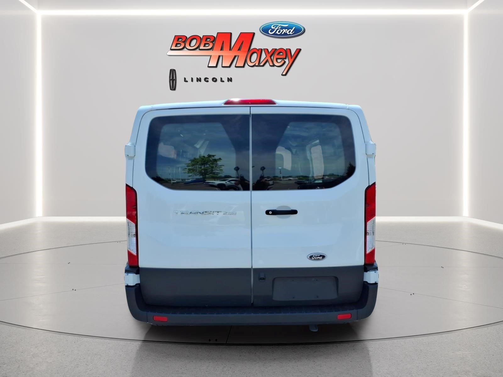 2025 Ford Transit Base