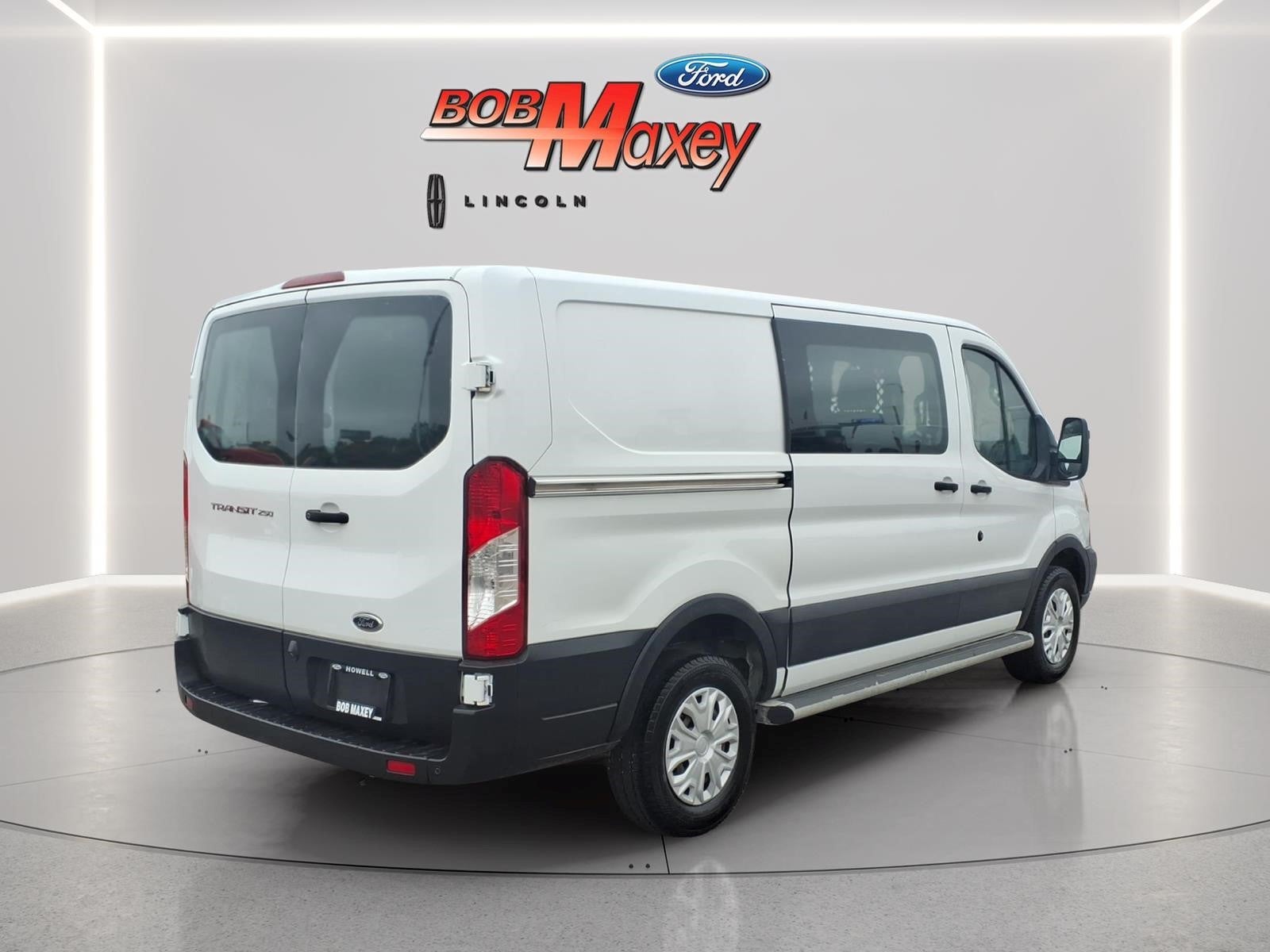 2019 Ford Transit Base
