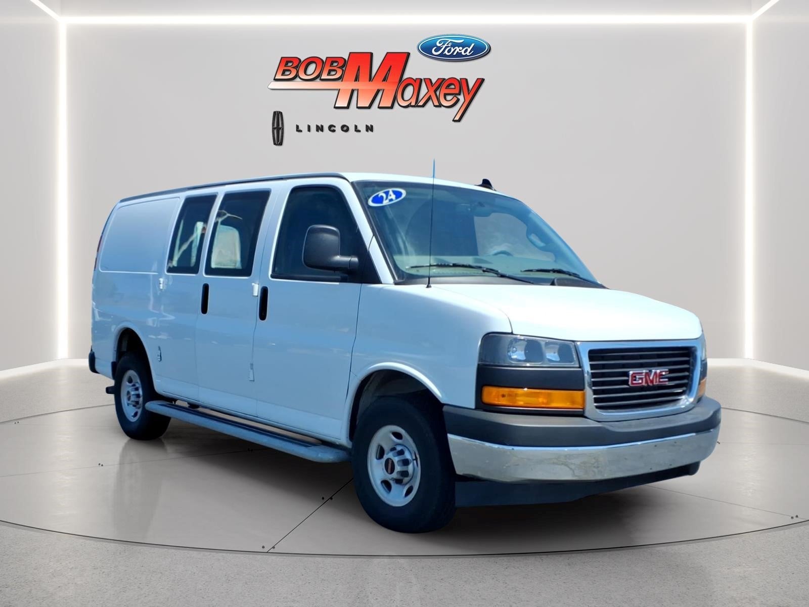 2024 GMC Savana Work Van