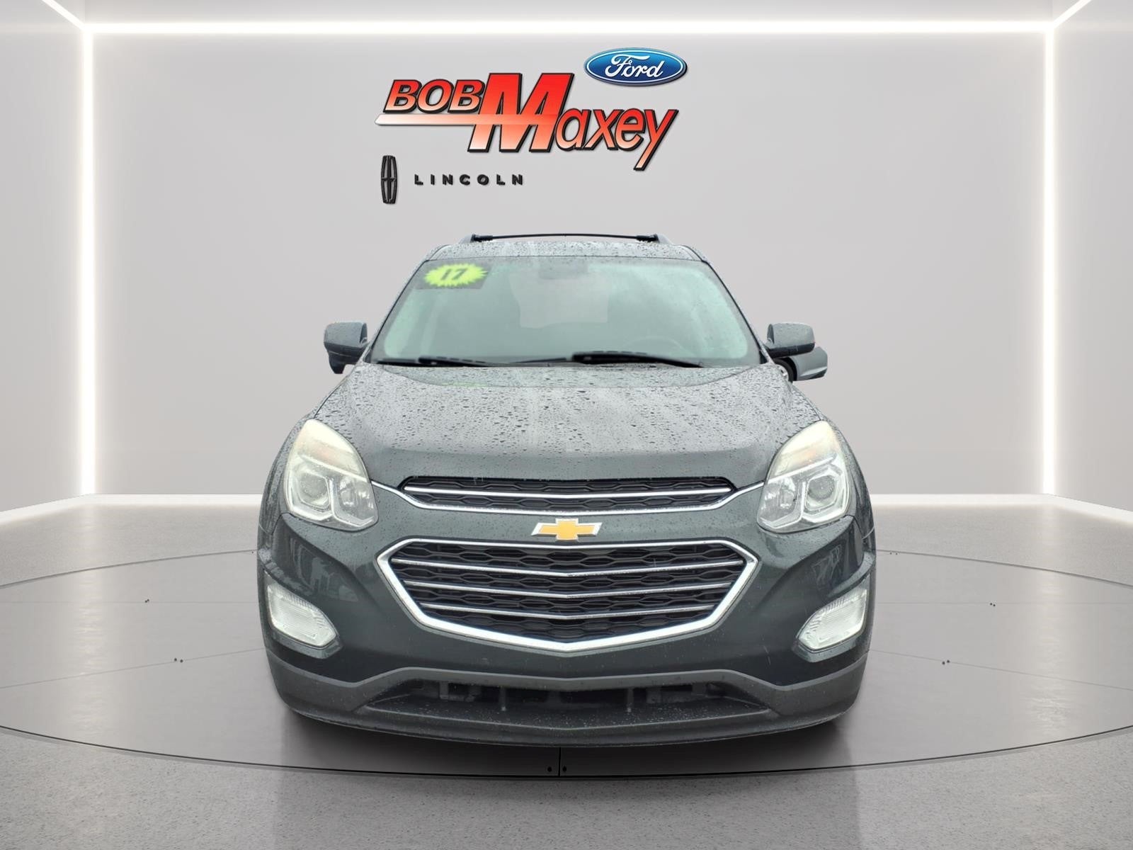 Used 2017 Chevrolet Equinox LT with VIN 2GNFLFEK0H6250511 for sale in Fowlerville, MI