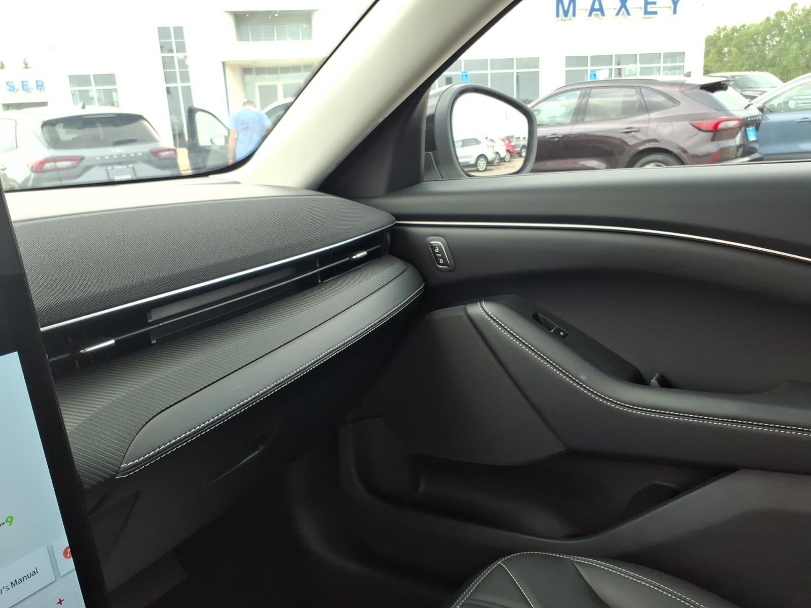 2025 Ford Mustang Mach-E Select