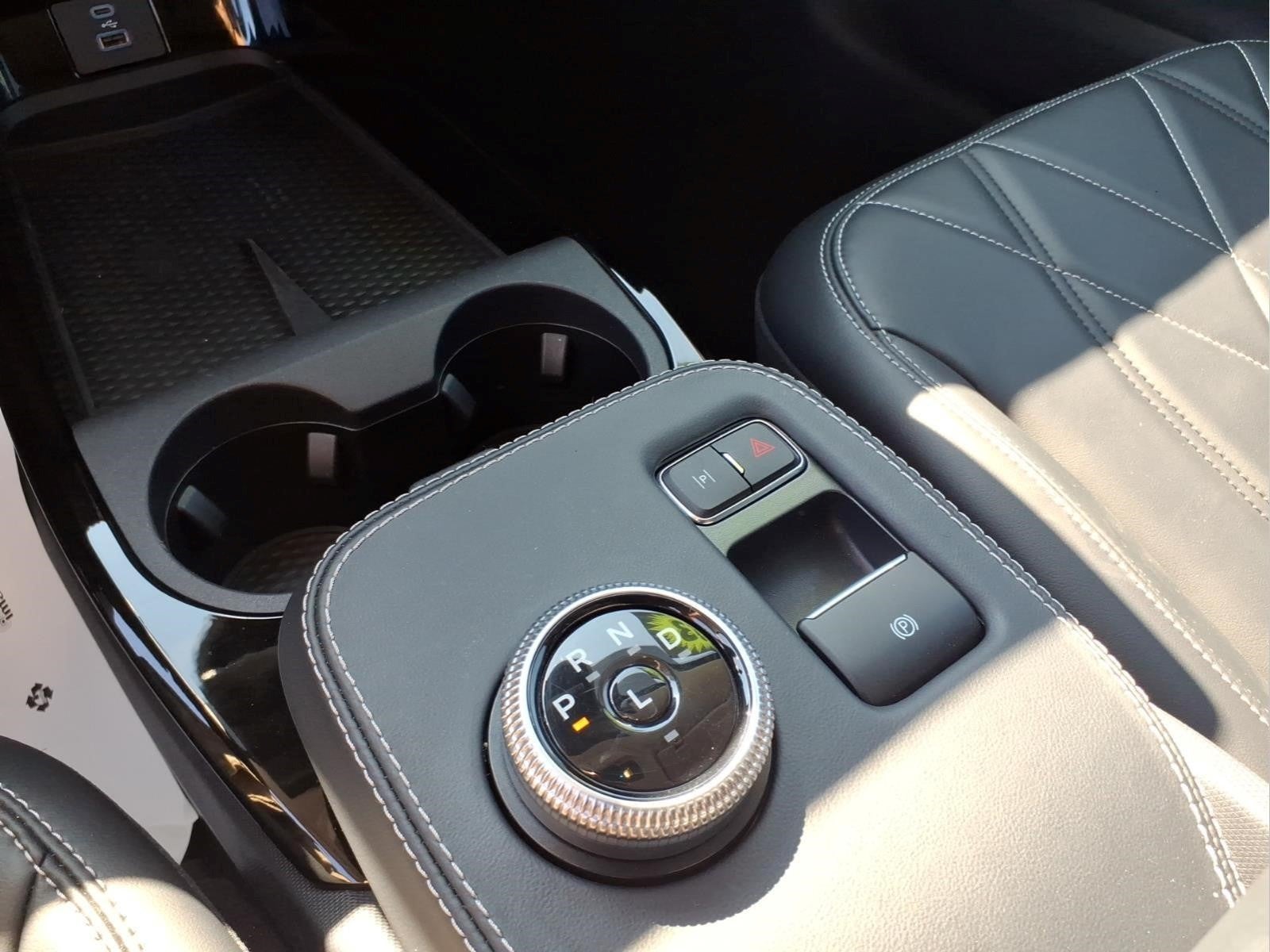 2023 Ford Mustang Mach-E Select