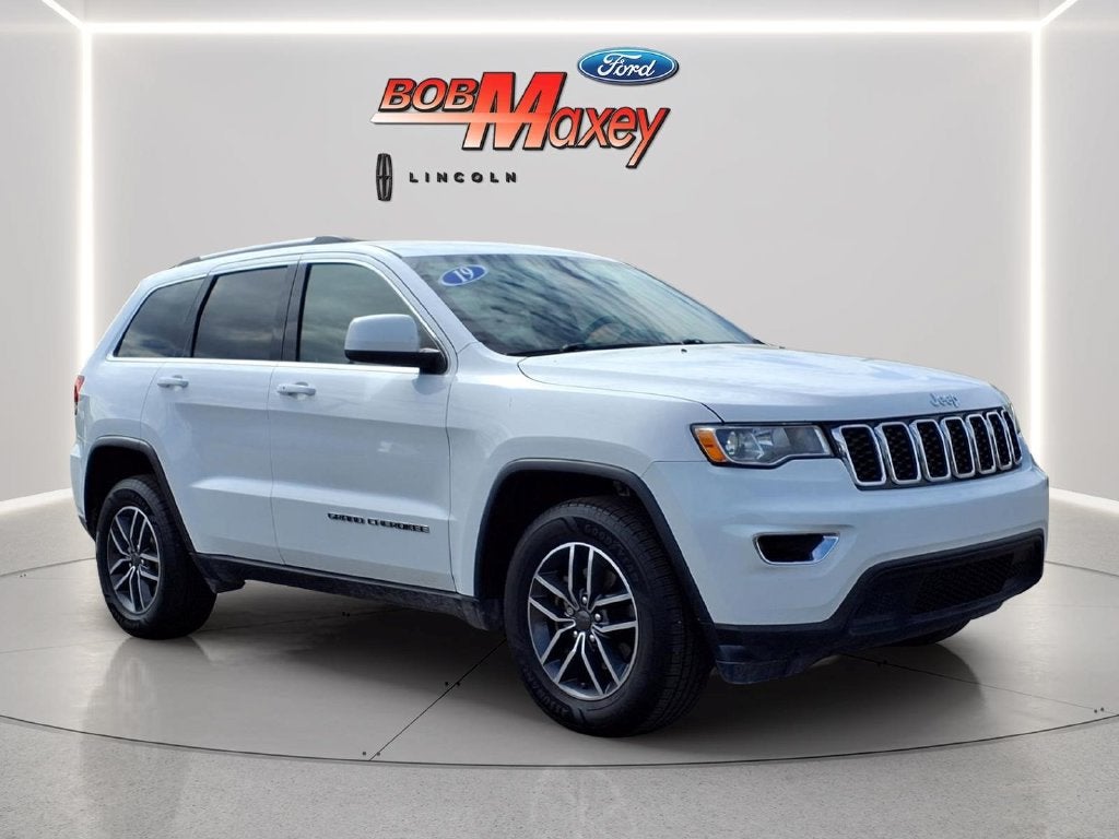 2019 Jeep Grand Cherokee Laredo E