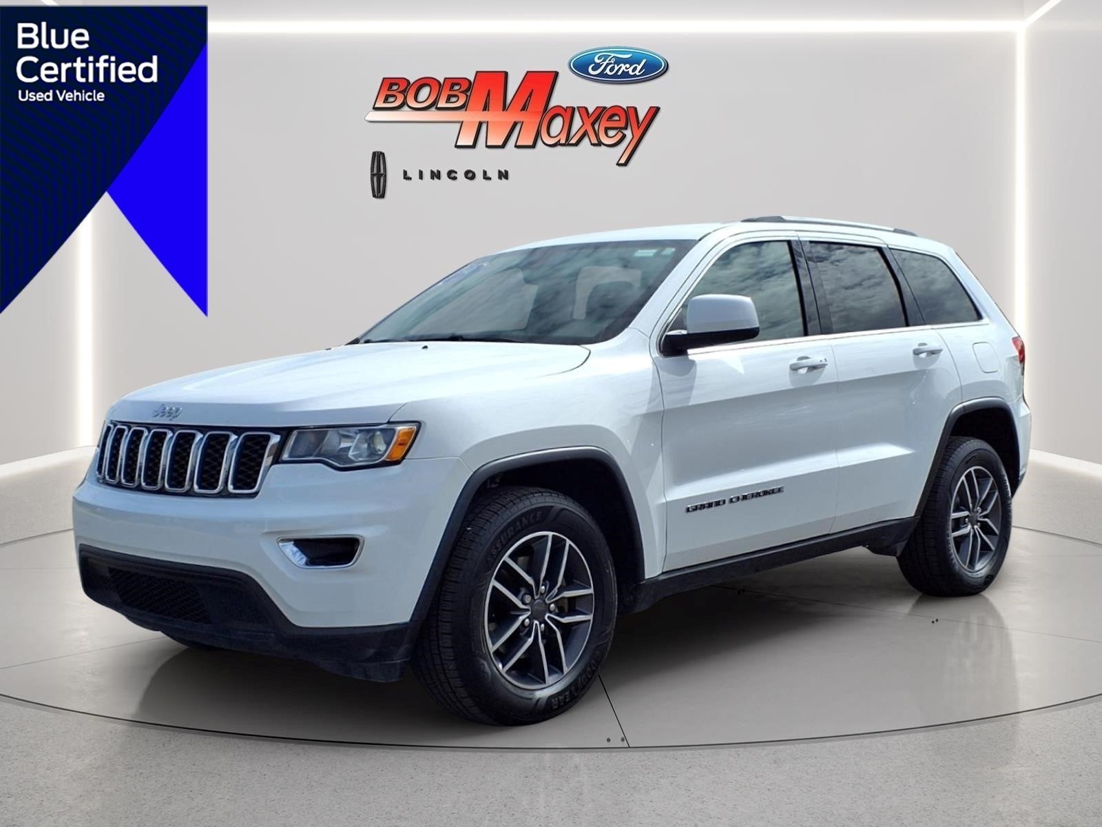 2019 Jeep Grand Cherokee Laredo E