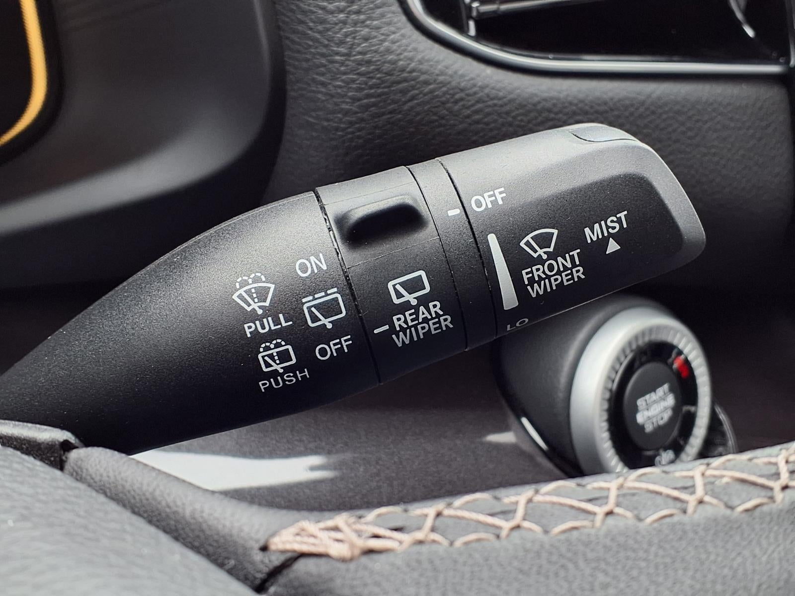 2023 Jeep Wagoneer Base