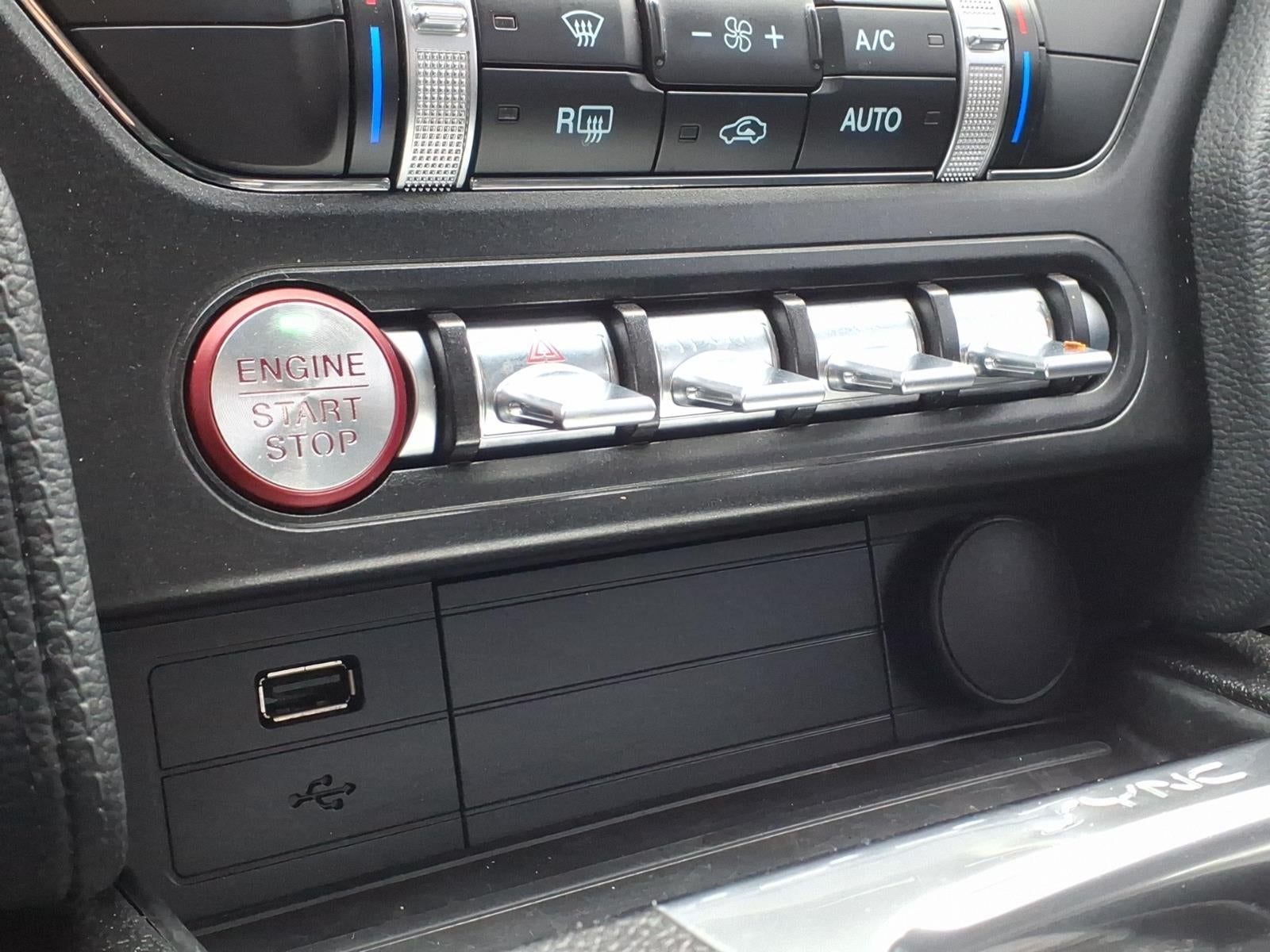 2020 Ford Mustang EcoBoost