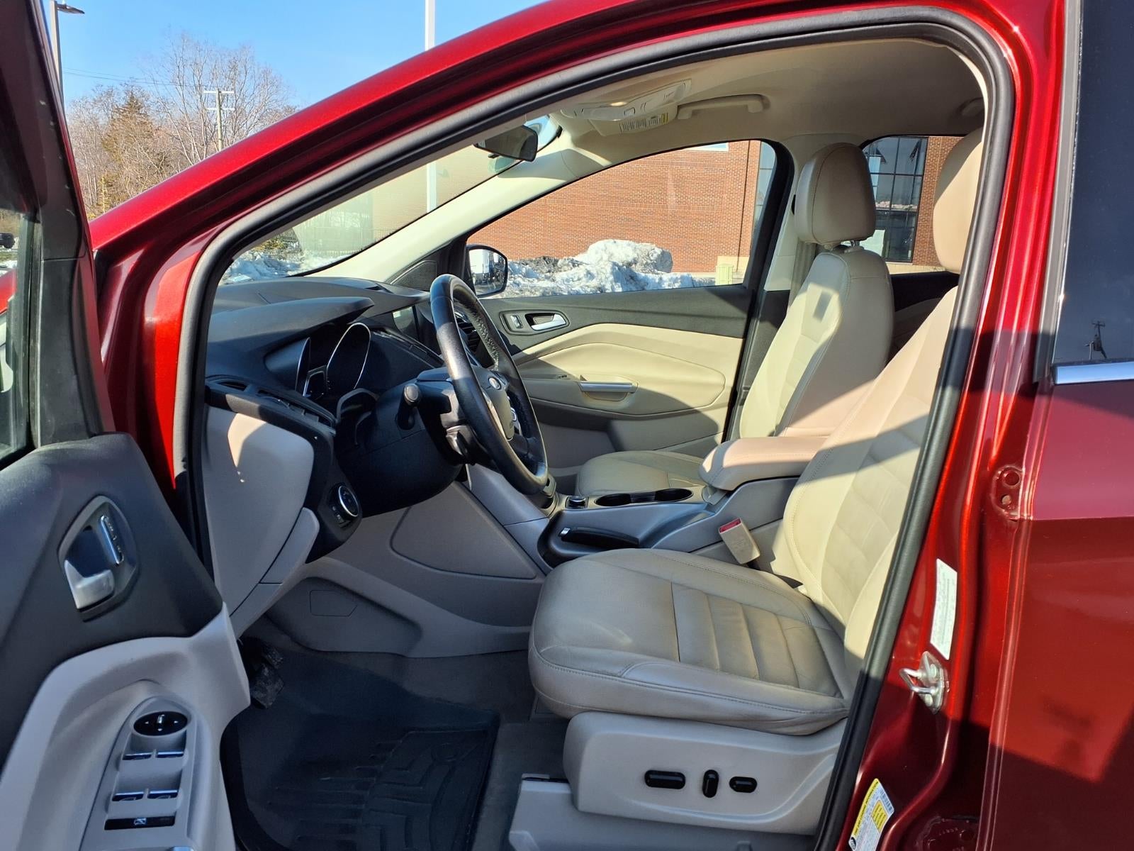 2016 Ford Escape SE