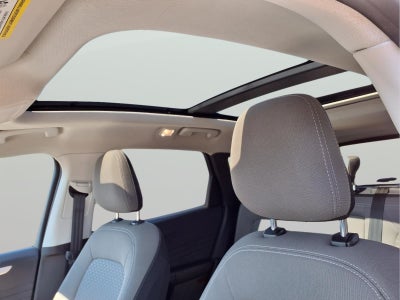 2022 Ford Escape Hybrid SE