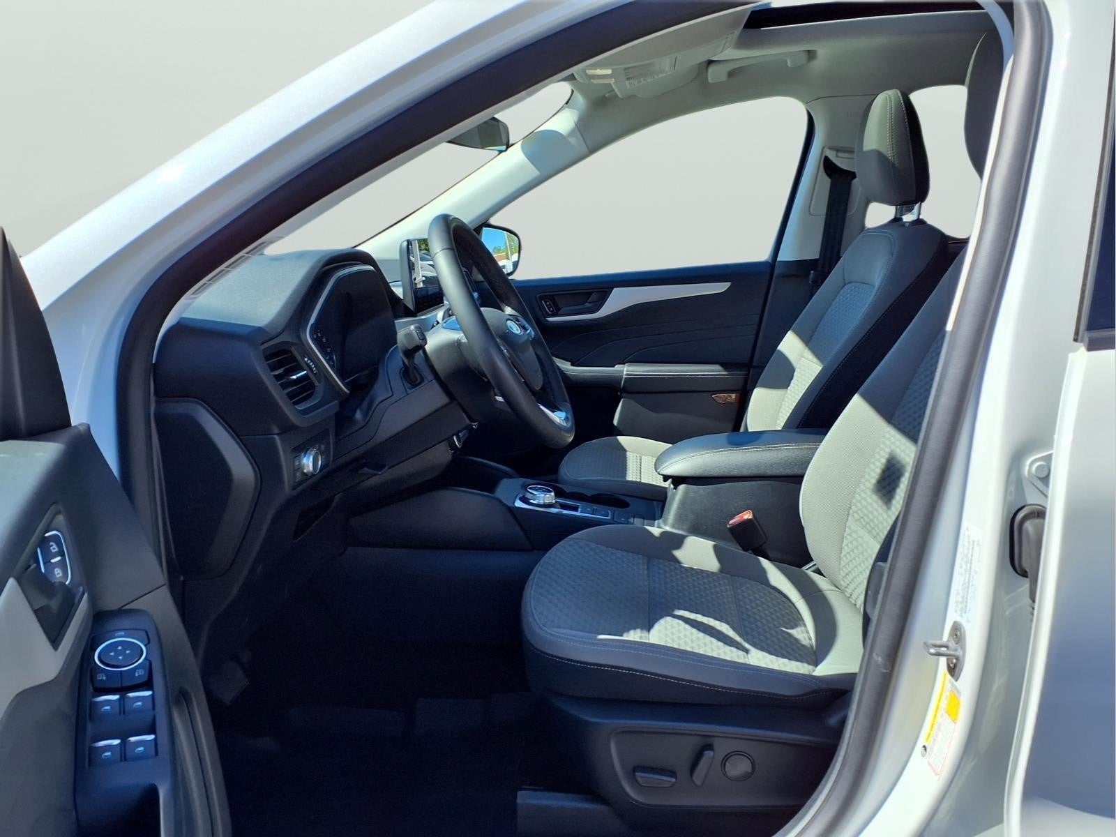 2022 Ford Escape Hybrid SE