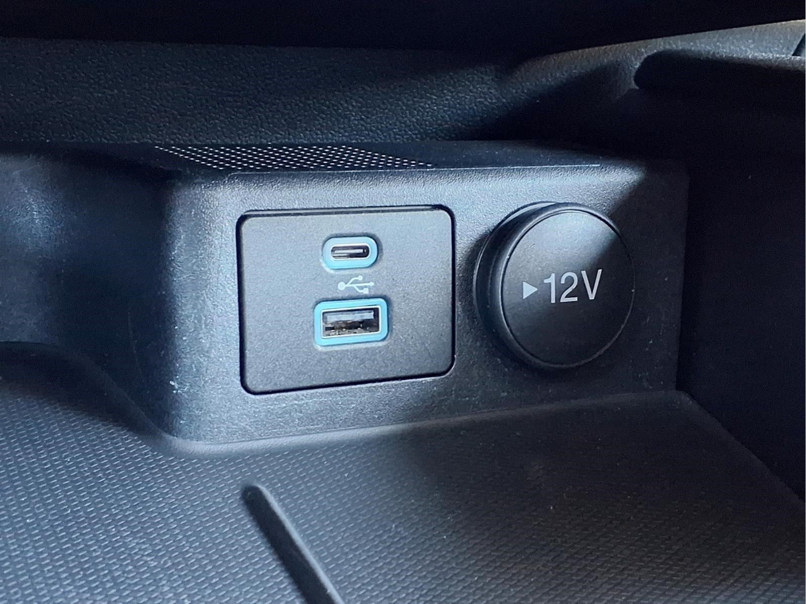 2022 Ford Escape Hybrid SE