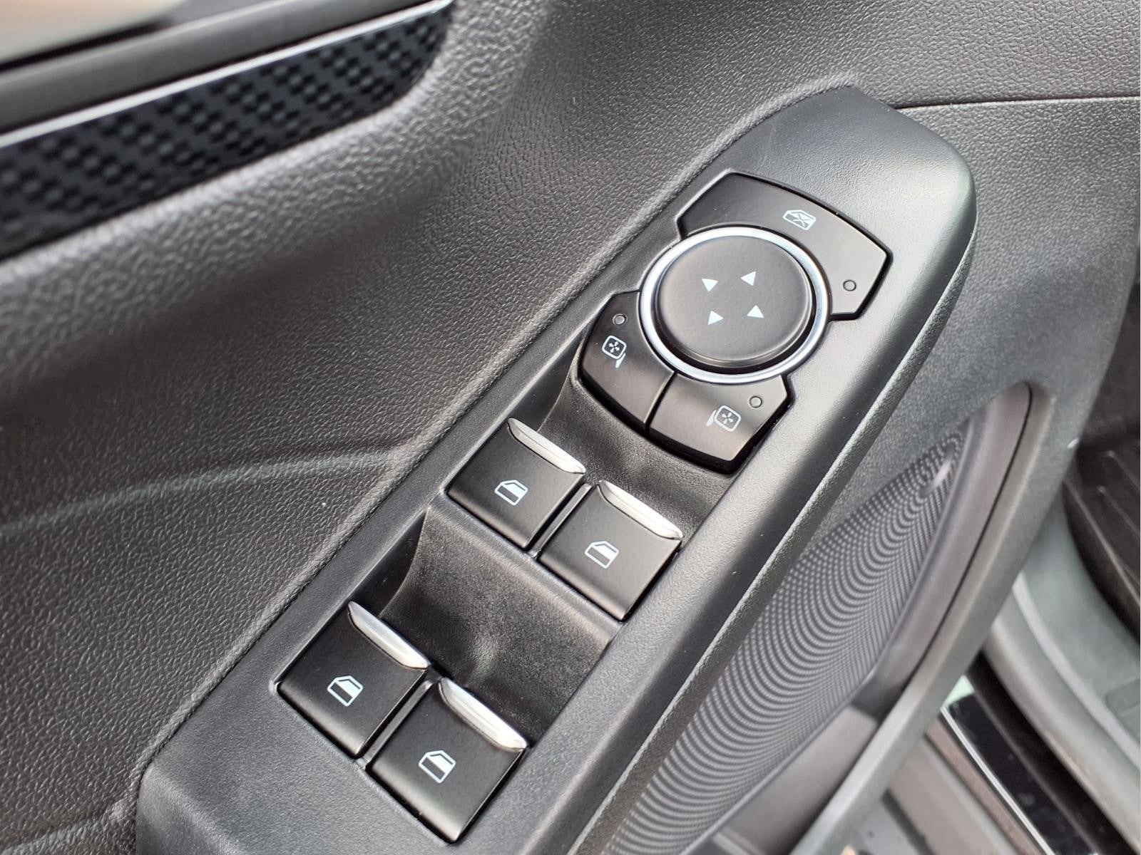2023 Ford Escape Hybrid ST-Line Select