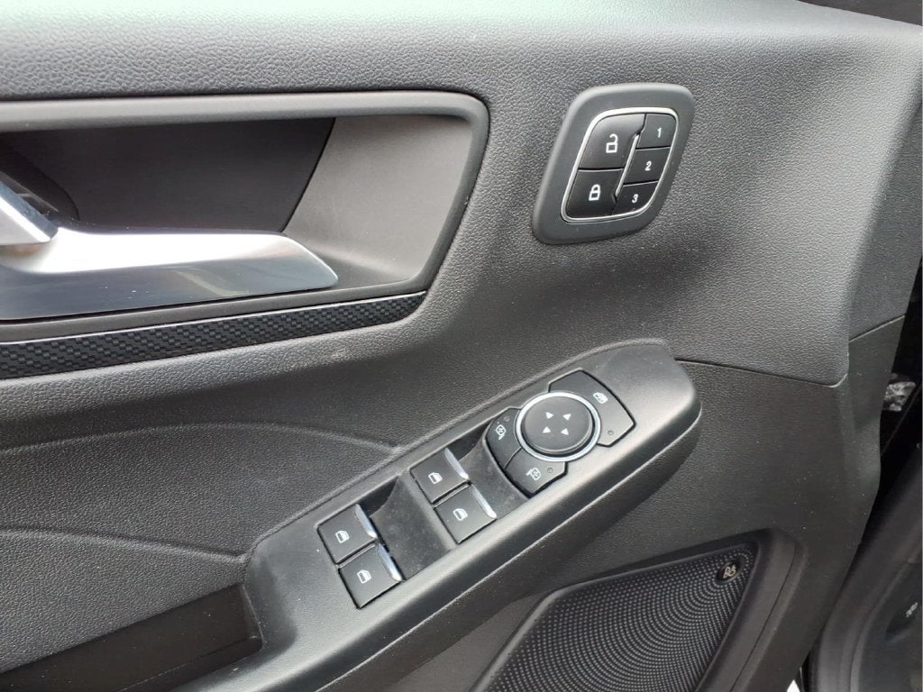 2023 Ford Escape ST-Line Elite