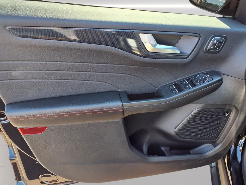 2024 Ford Escape Hybrid ST-Line Elite