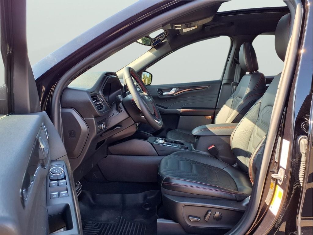 2024 Ford Escape Hybrid ST-Line Elite