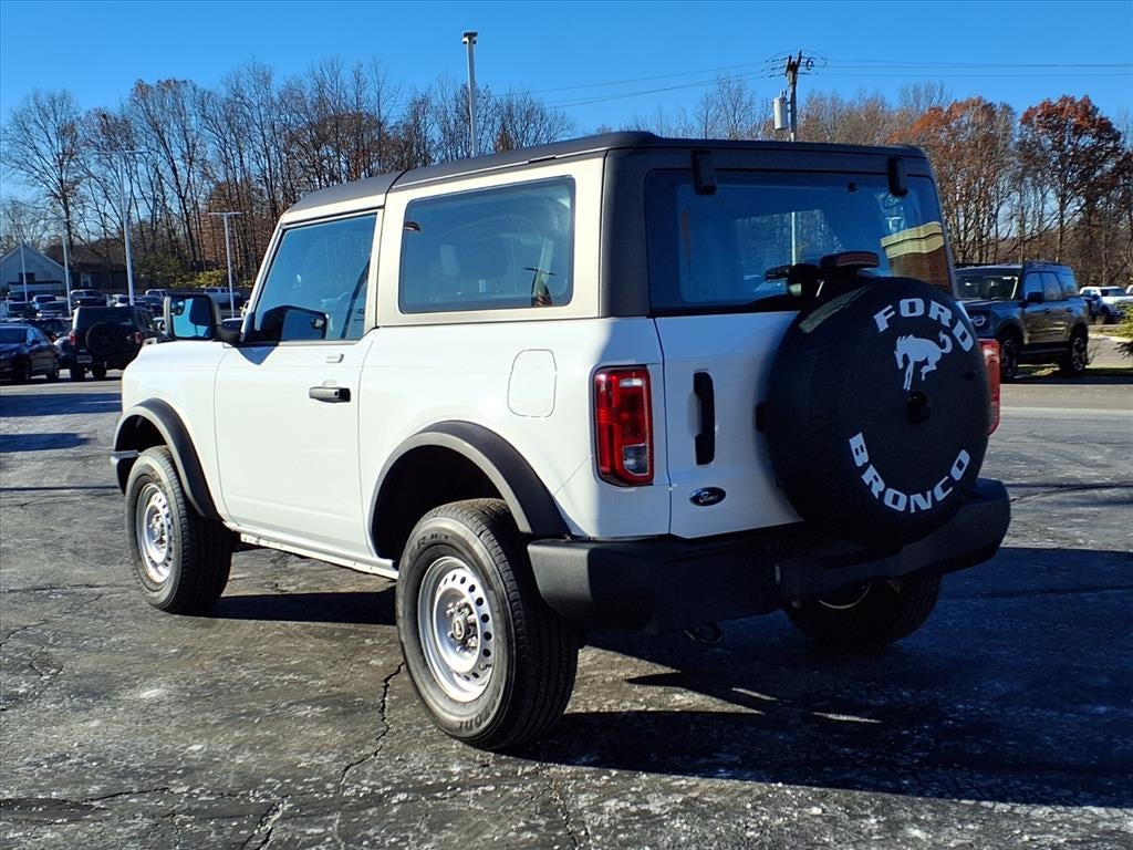2022 Ford Bronco Base