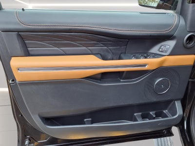 2023 Ford Expedition MAX Platinum