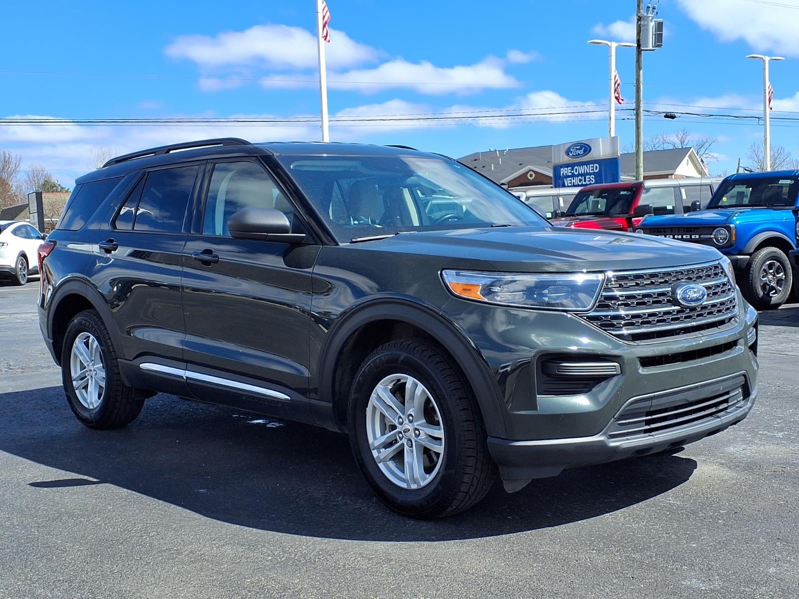 2023 Ford Explorer XLT