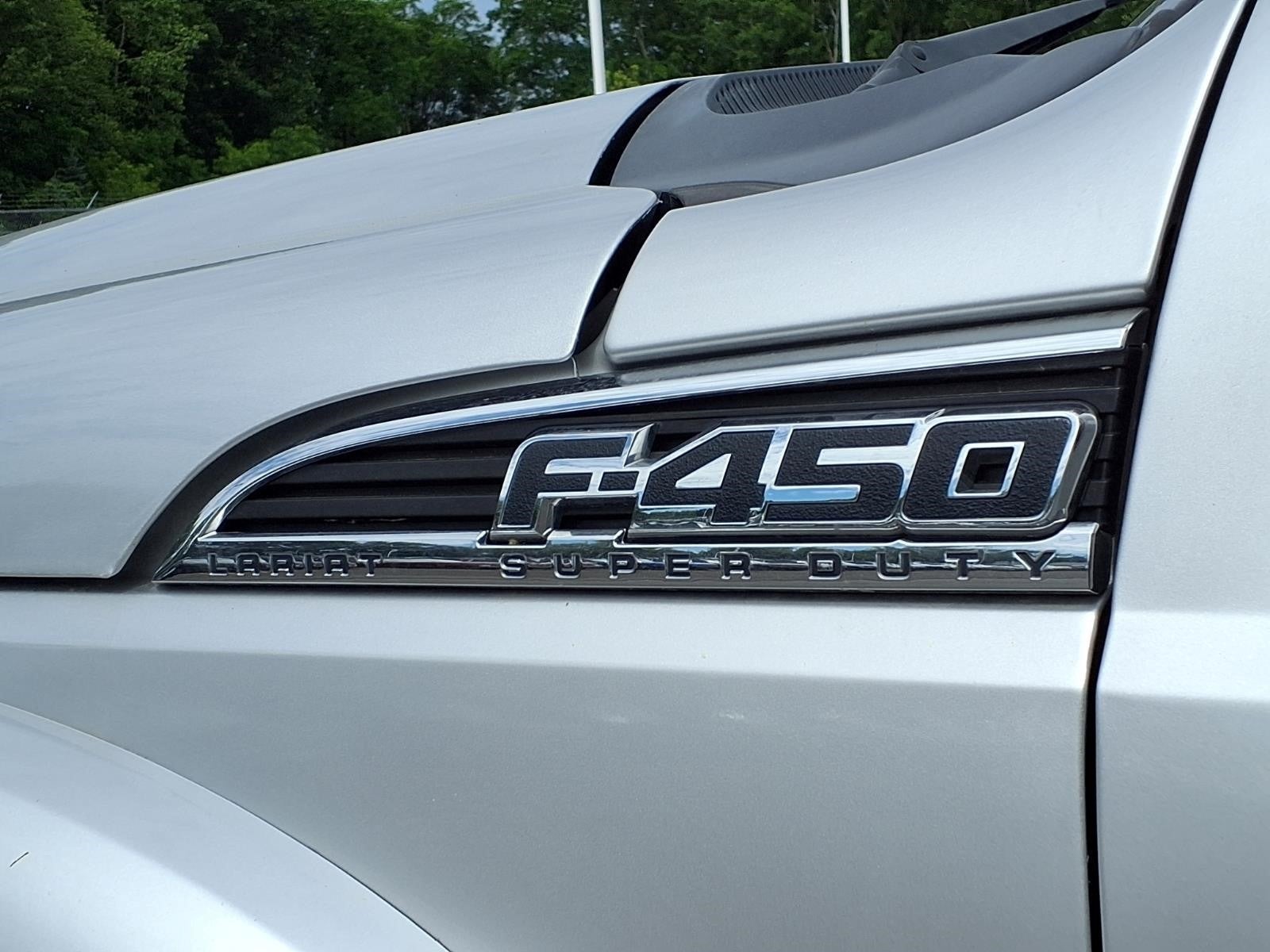 2011 Ford F-450 Super Duty Lariat