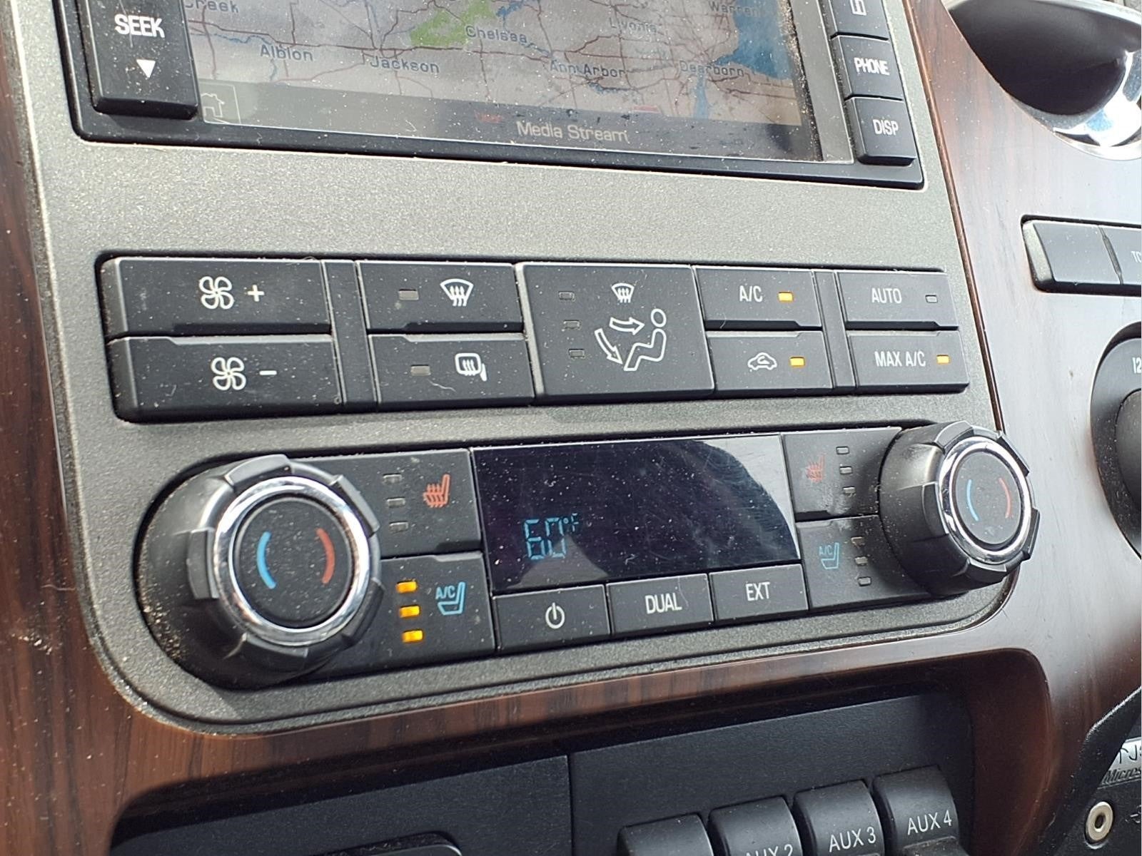 2011 Ford F-450 Super Duty Lariat