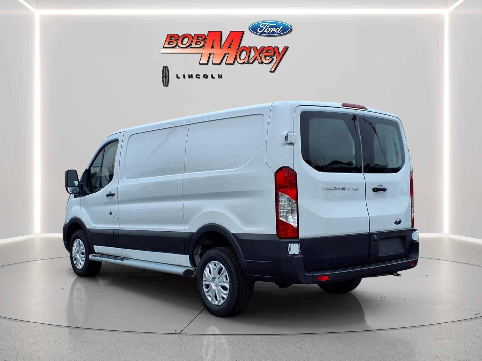 2025 Ford Transit-250 Base