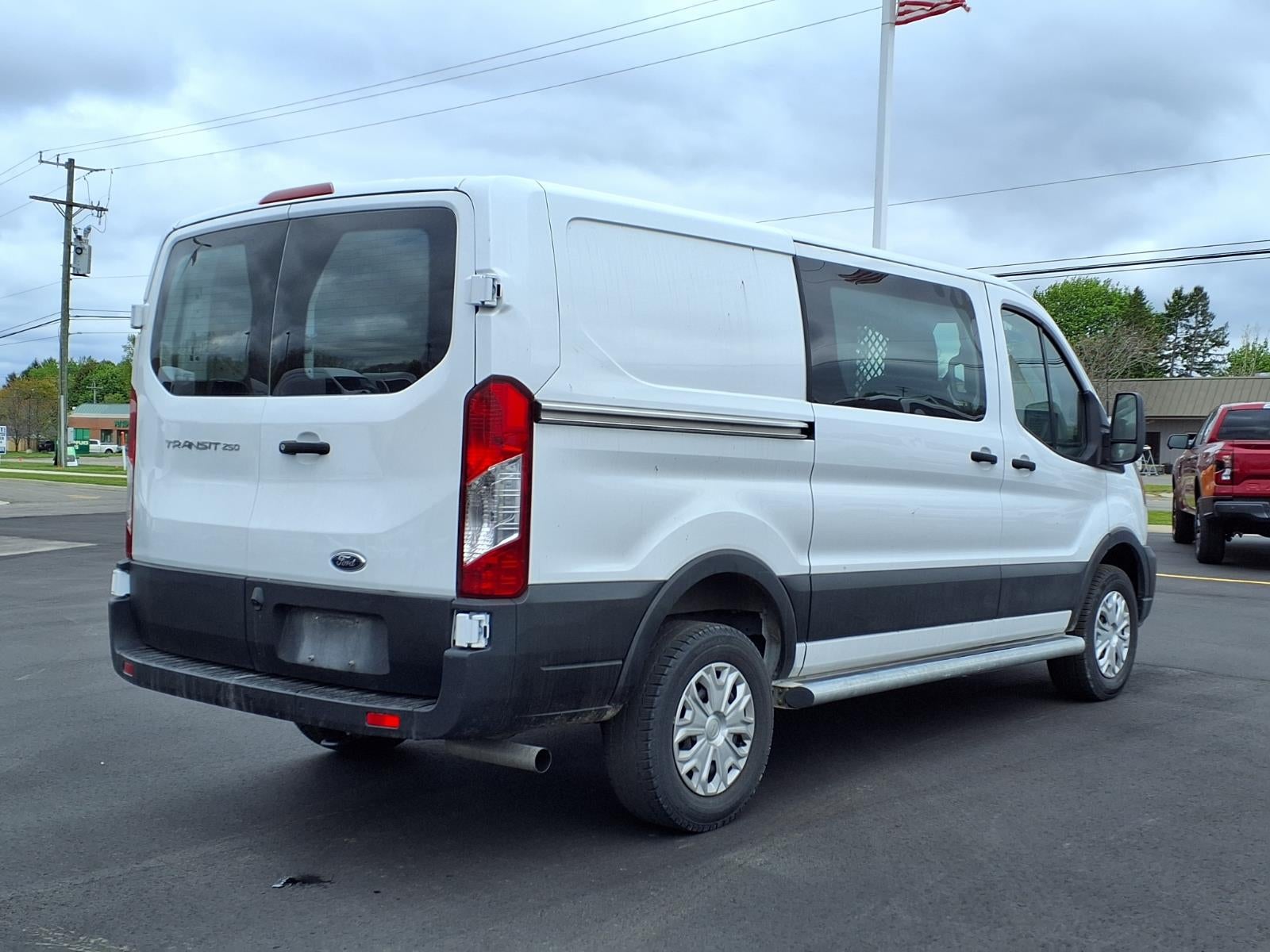 2024 Ford Transit Base