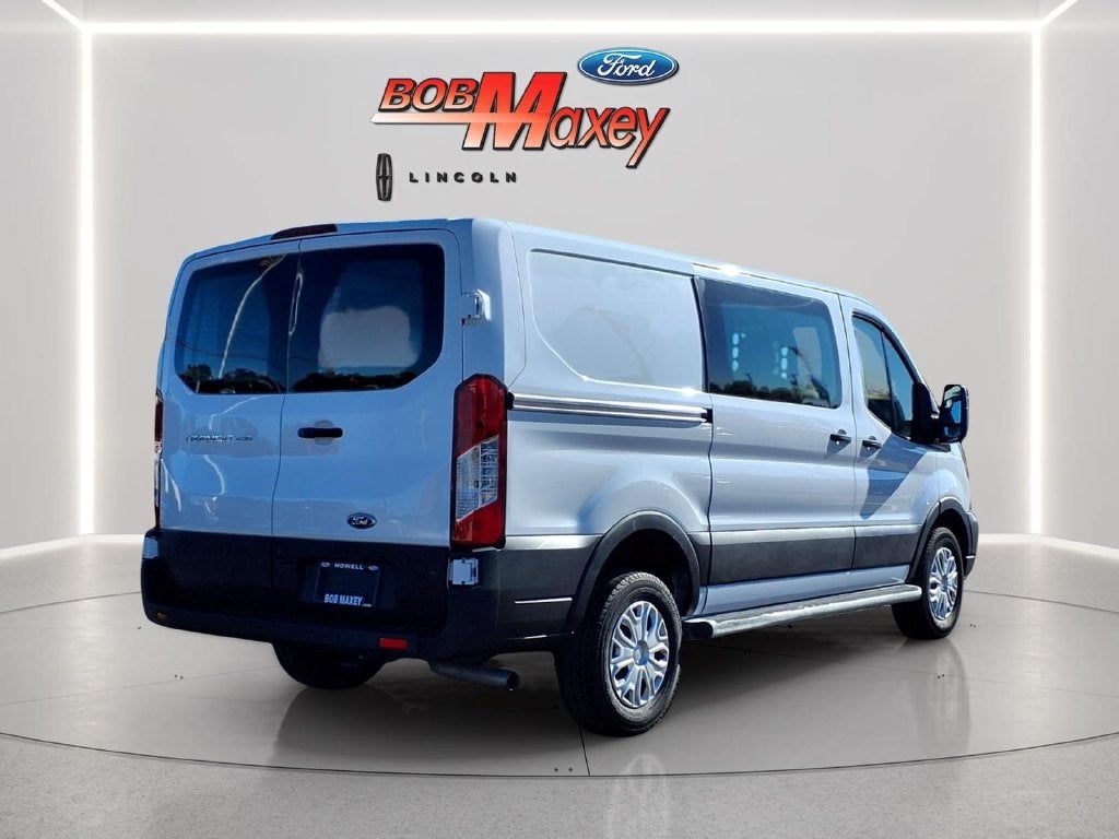 2025 Ford Transit-250 Base