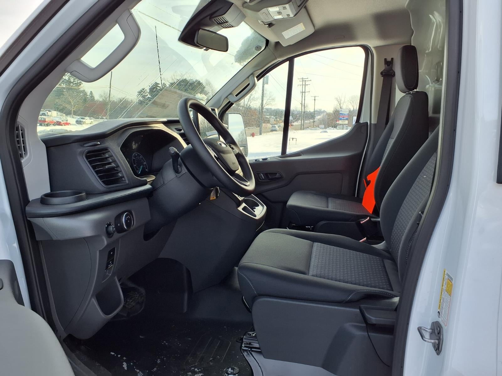 2024 Ford Transit 250