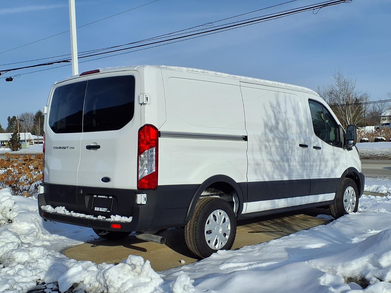 2024 Ford Transit 250