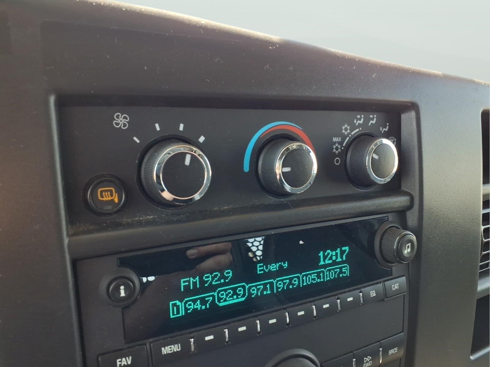 2024 GMC Savana 2500