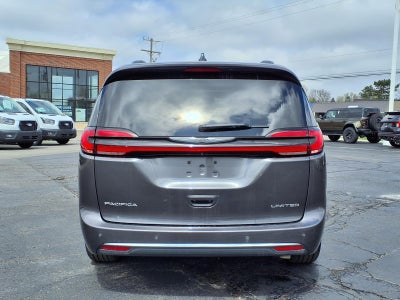 2023 Chrysler Pacifica Limited