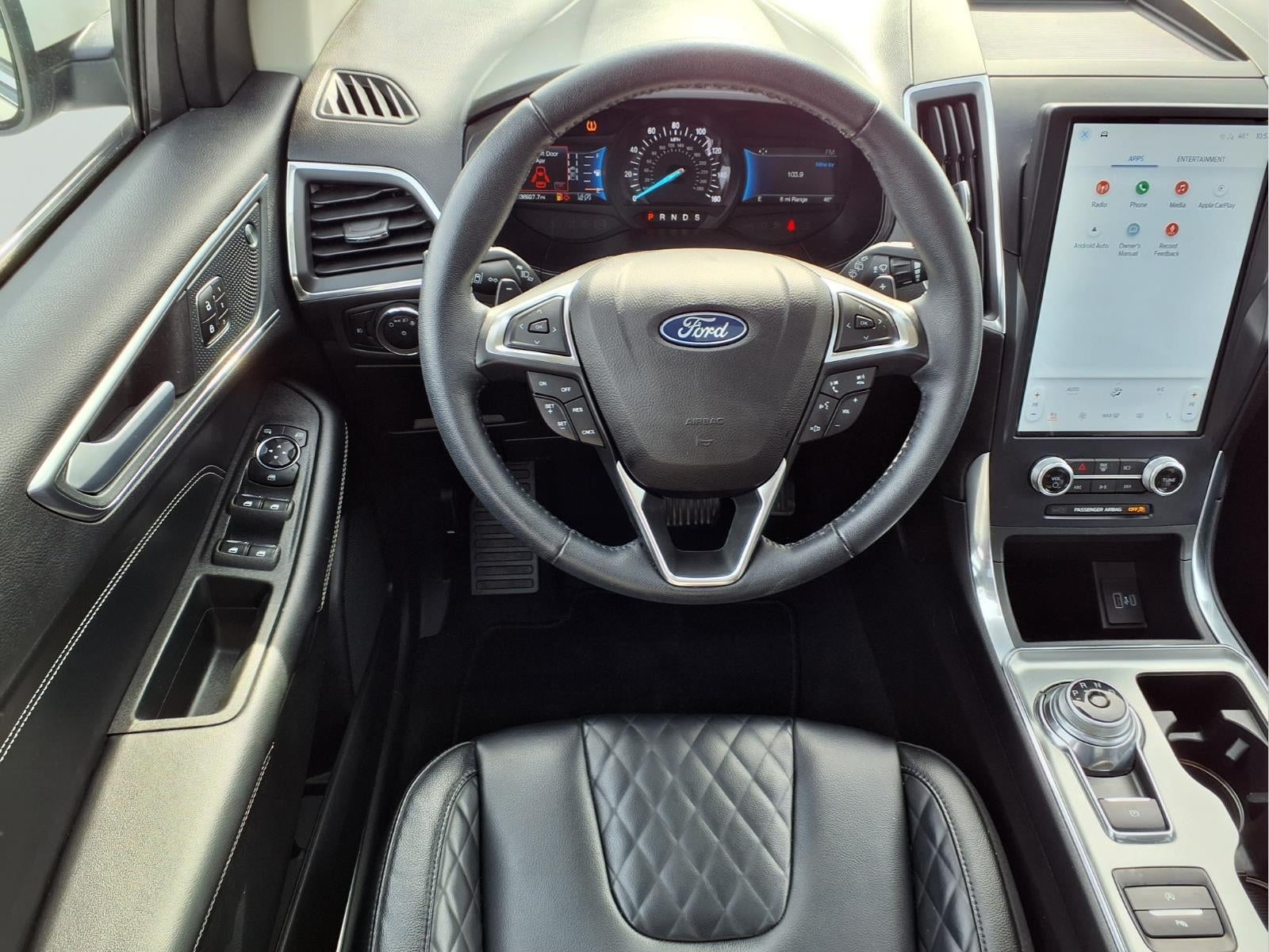 2023 Ford Edge Titanium